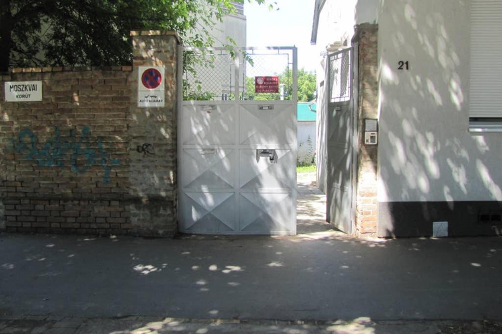MM Apartman Szeged Bagian luar foto