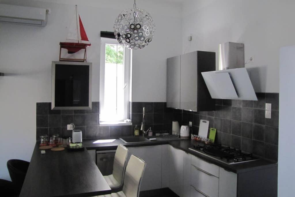 MM Apartman Szeged Bagian luar foto